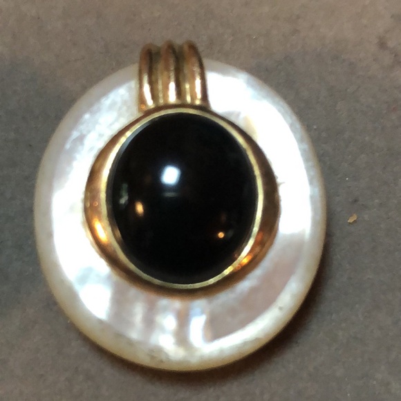 Kai Yin Lo Kylo 925 Onyx & Mother Of Pearl Clip On - Picture 4 of 14